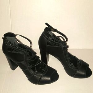 Sexy! JORGE BISCHOFF BLACK LEATHER strappy block heel 6